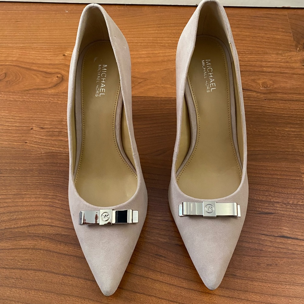 NWT Authentic Michael Kors stilettos